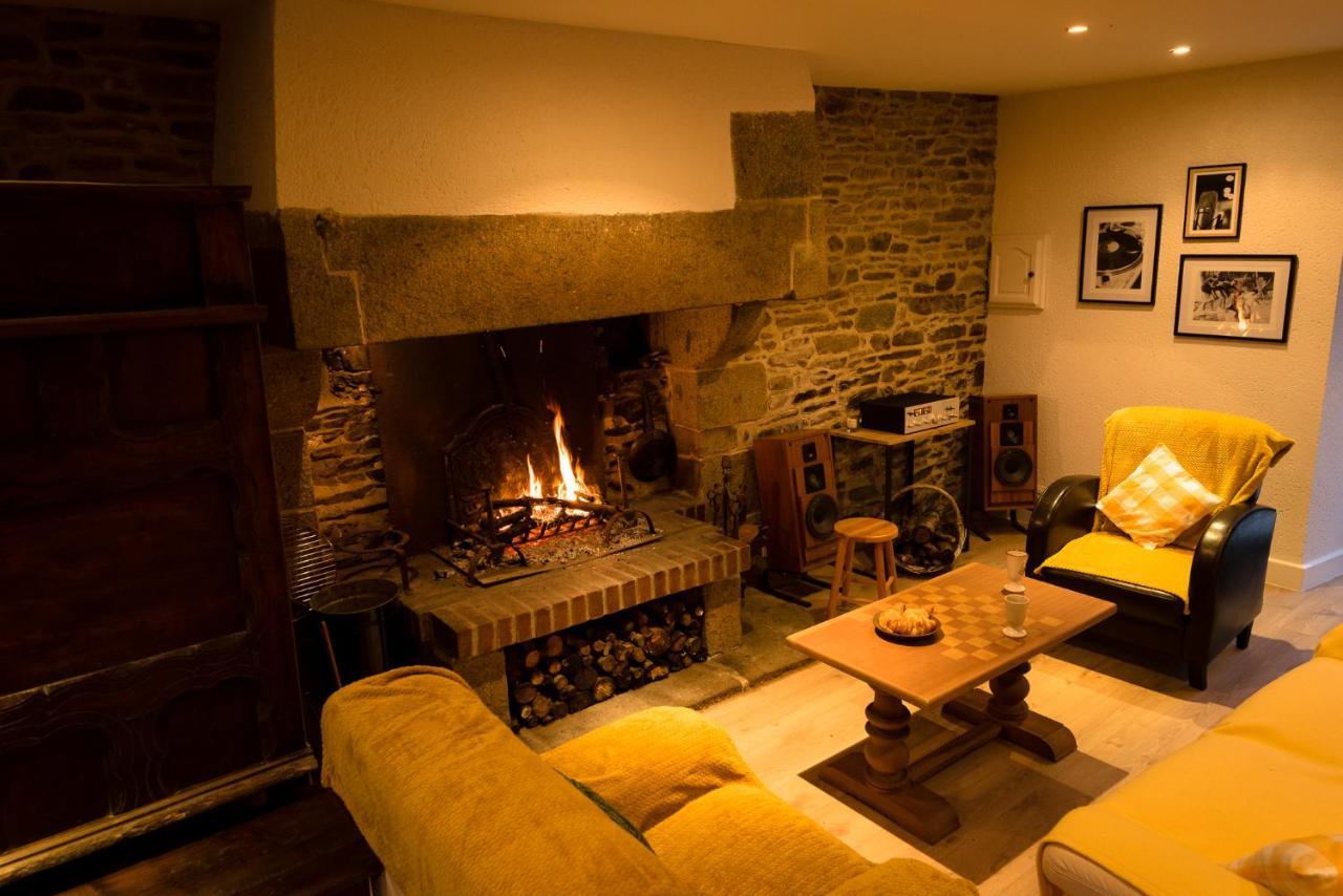Gite De Charme Avec Spa, Baie Du Mont St Michel Sougéal Zewnętrze zdjęcie