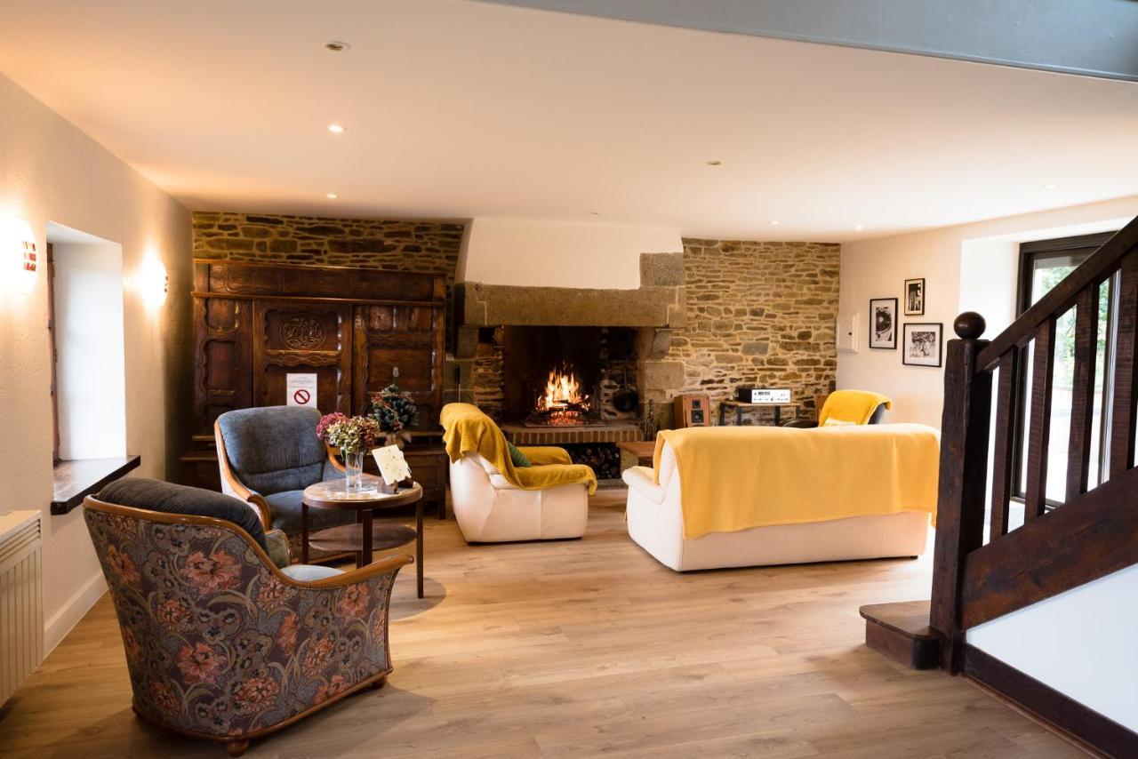Gite De Charme Avec Spa, Baie Du Mont St Michel Sougéal Zewnętrze zdjęcie
