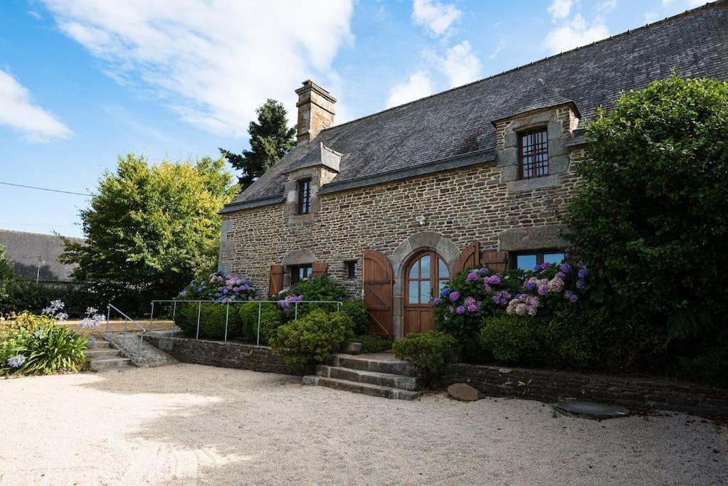Gite De Charme Avec Spa, Baie Du Mont St Michel Sougéal Zewnętrze zdjęcie